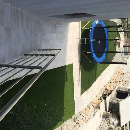 Tonka Mini Apartamento *